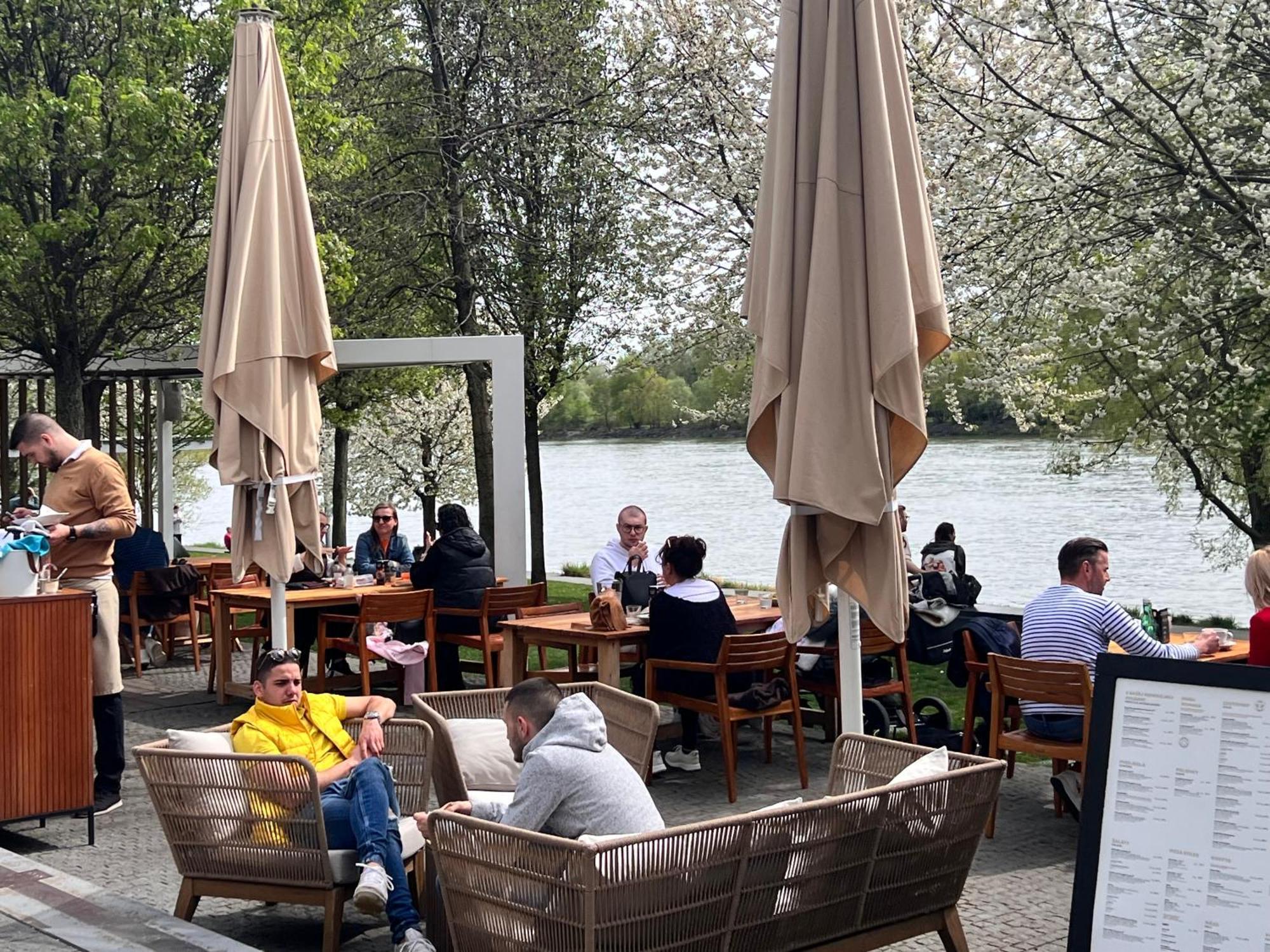 River Front Mezonet Eurovea Bratislava Exterior foto