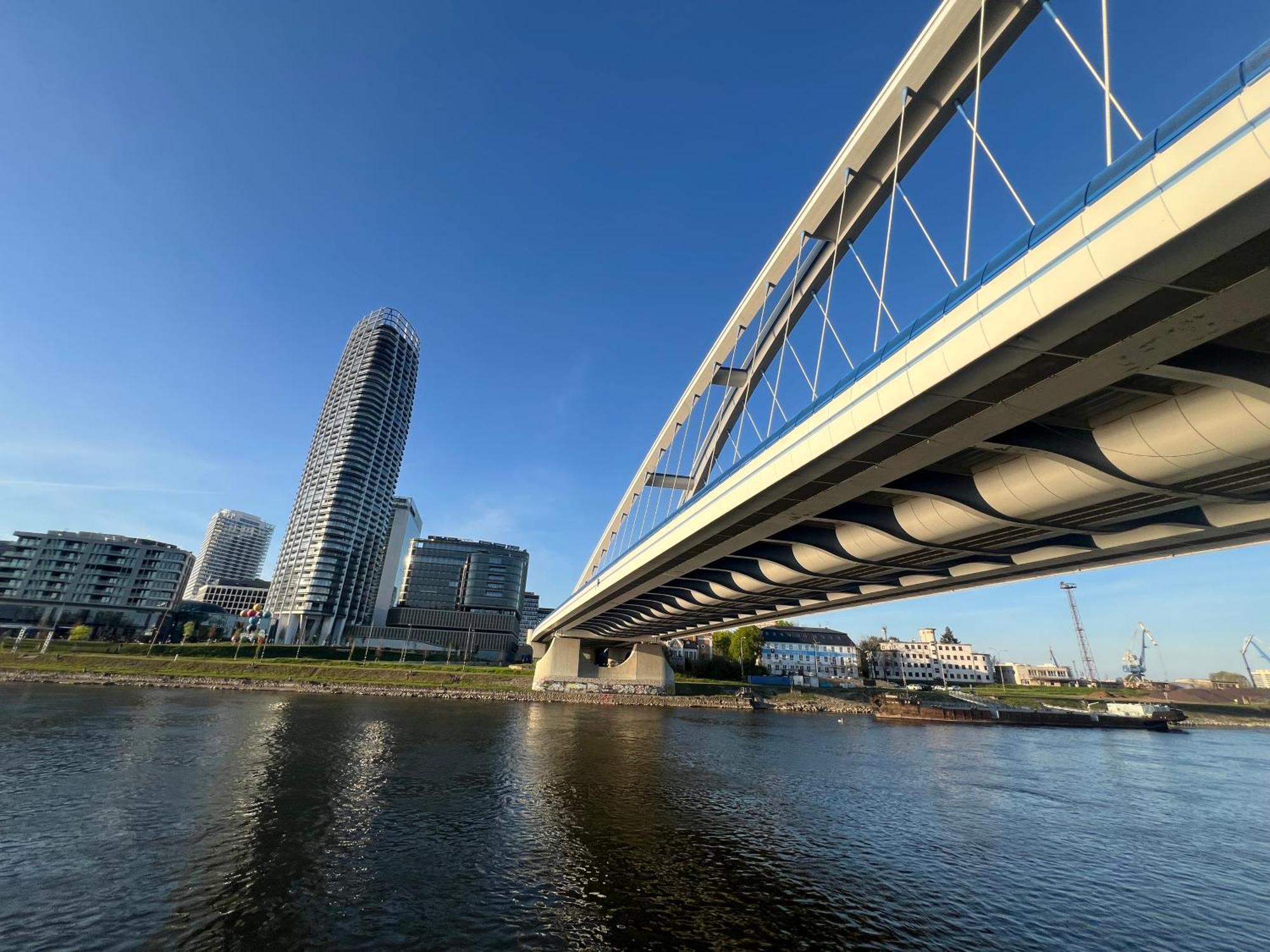 River Front Mezonet Eurovea Bratislava Exterior foto